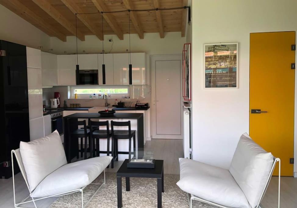 Art House - Revfueloep Apartment Bagian luar foto